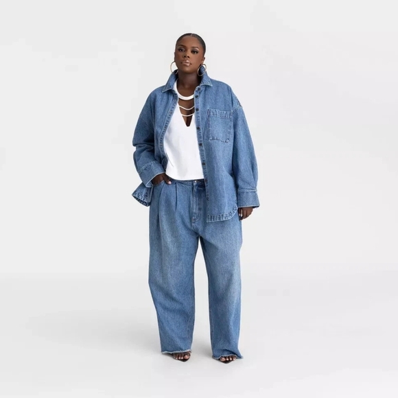 KBB by KAHLANA Tops - KBB by KAHLANA Medium Wash Denim Button Down Shirt Size XXL